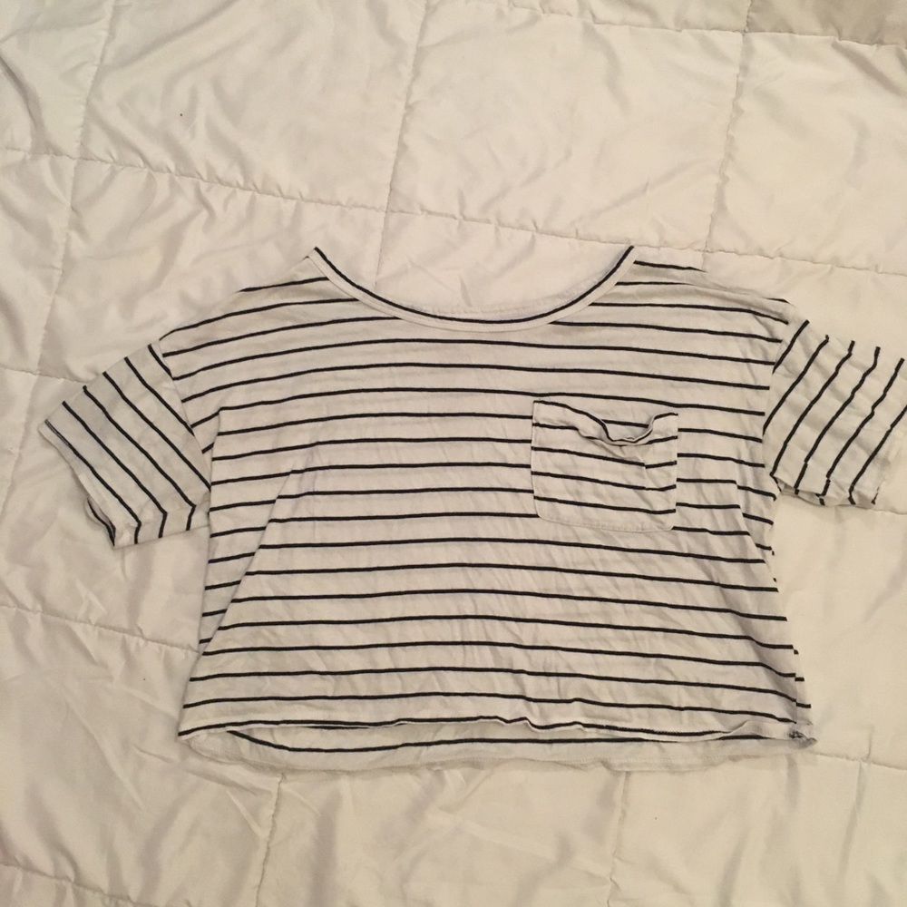 cropped boxy tee